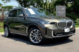 Used 2025 BMW X5 xDrive40i w/ Premium Package image 2