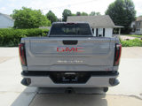 Used 2024 GMC Sierra 2500 AT4 w/ AT4 Preferred Package image 4