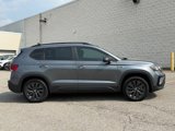 Certified 2022 Volkswagen Taos S image 3