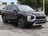 New 2025 Mitsubishi Outlander SEL image 2