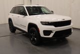 New 2025 Jeep Grand Cherokee Altitude image 2