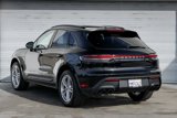 Certified 2024 Porsche Macan image 3