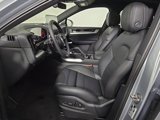 Certified 2025 Porsche Cayenne Coupe image 5