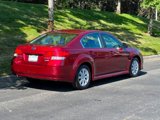 Used 2010 Subaru Legacy 2.5i Premium image 6