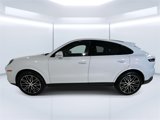 New 2025 Porsche Cayenne Coupe image 2