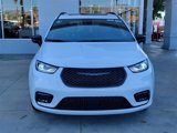New 2023 Chrysler Pacifica Limited w/ Uconnect Theater Family Group image 2