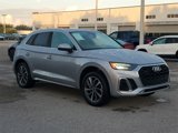 Certified 2025 Audi Q5 2.0T Premium Plus w/ Premium Plus Package image 2