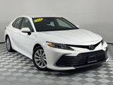 Used 2022 Toyota Camry LE image 2
