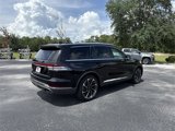 Used 2020 Lincoln Aviator Reserve w/ Equipment Group 202A image 4