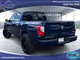 Used 2018 Nissan Titan SV w/ SV Convenience Package image 5