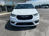 New 2025 Chrysler Pacifica Select image 2