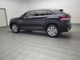 Used 2022 Volkswagen Atlas Cross Sport SE image 3