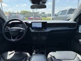 Used 2023 Ford Maverick Lariat image 3