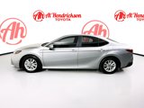 Used 2025 Toyota Camry LE image 4
