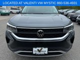 Certified 2024 Volkswagen Taos SE w/ Panoramic Sunroof Package image 2