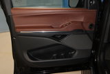 New 2025 Lincoln Navigator Reserve image 4