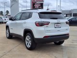 Used 2025 Jeep Compass Latitude w/ Convenience Group image 2