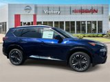 New 2026 Nissan Rogue Platinum image 2