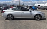 Used 2022 Nissan Altima 2.5 SV image 2