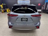 Used 2021 Toyota Highlander Platinum image 4