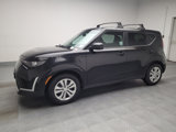 Used 2023 Kia Soul LX image 2