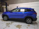 Used 2021 Kia Seltos EX image 4