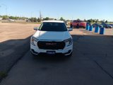 Used 2024 GMC Terrain SLE image 2