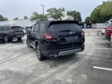 New 2025 Honda Pilot Touring image 2