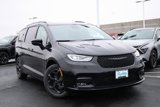New 2025 Chrysler Pacifica Premium image 2