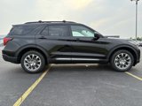 New 2025 Ford Explorer Active image 5