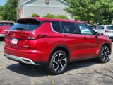 New 2025 Mitsubishi Outlander SE image 5