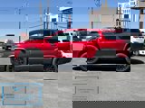 Used 2023 GMC Acadia SLE w/ Driver Convenience Package image 3