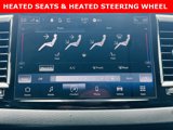 Used 2023 Chrysler Pacifica Touring-L image 4