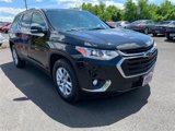 Used 2019 Chevrolet Traverse LT image 2