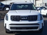 New 2025 Kia Telluride EX w/ EX Captain's Chair Package image 2