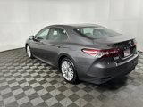 Used 2018 Toyota Camry LE image 6
