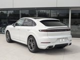 Certified 2024 Porsche Cayenne Coupe image 3