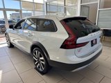 New 2025 Volvo V90 B6 Cross Country Ultra w/ Protection Package Premier image 4