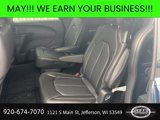 New 2025 Chrysler Pacifica Select image 6