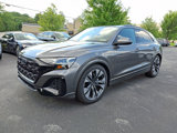 Certified 2025 Audi Q8 Prestige image 3