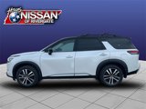 New 2025 Nissan Pathfinder Platinum image 4