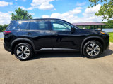 Used 2021 Nissan Rogue SV image 4