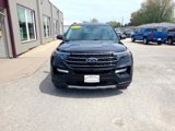 Used 2022 Ford Explorer XLT w/ Equipment Group 202A image 2