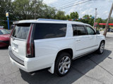 Used 2017 Cadillac Escalade ESV Premium Luxury image 5