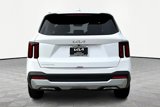 Certified 2025 Kia Sorento LX image 4
