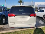 Used 2020 Chrysler Pacifica Touring-L image 5