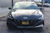 Used 2023 Hyundai Elantra Limited image 2