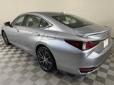 New 2025 Lexus ES 300h w/ Premium Package image 5