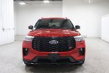 Used 2025 Ford Explorer ST image 3