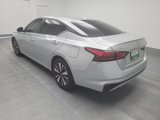 Used 2022 Nissan Altima 2.5 SV image 5